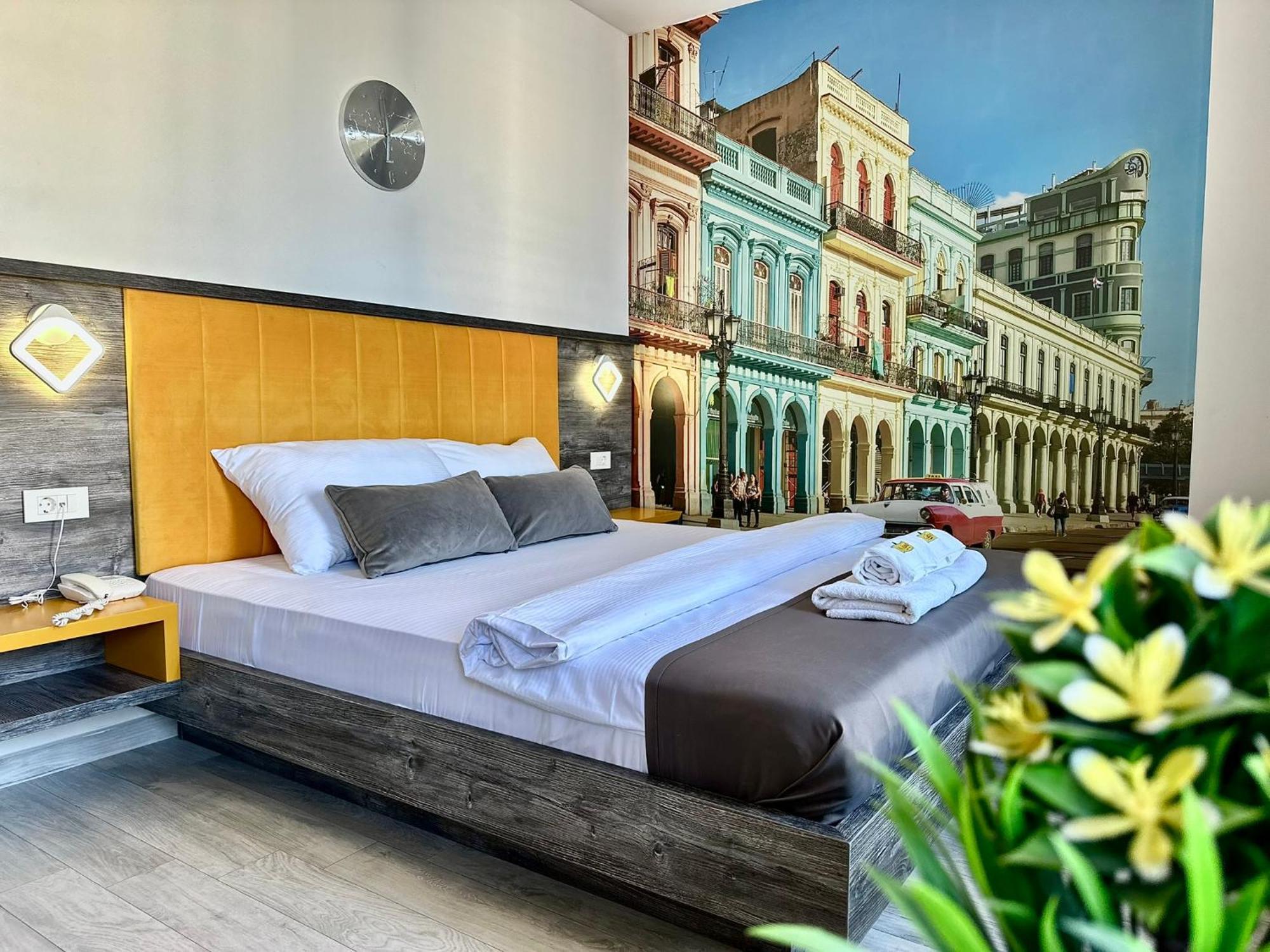 Del Medio Hotel