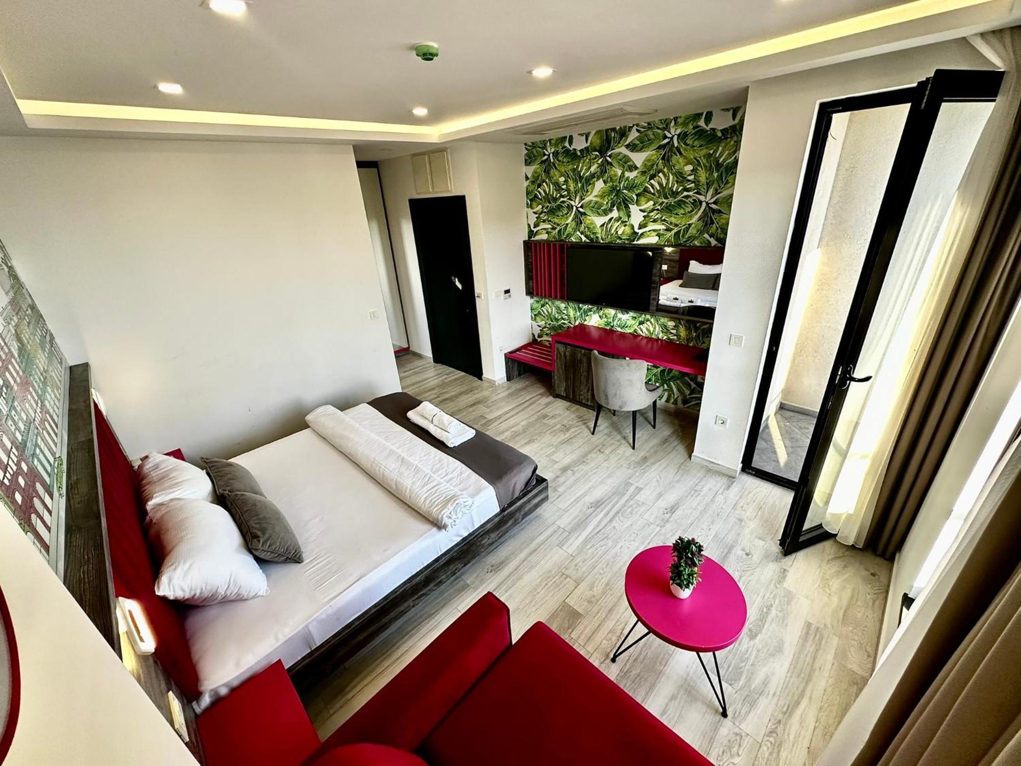 Del Medio Hotel 4*